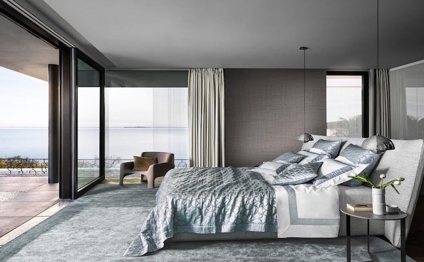 Designing A Luxurious Bedroom