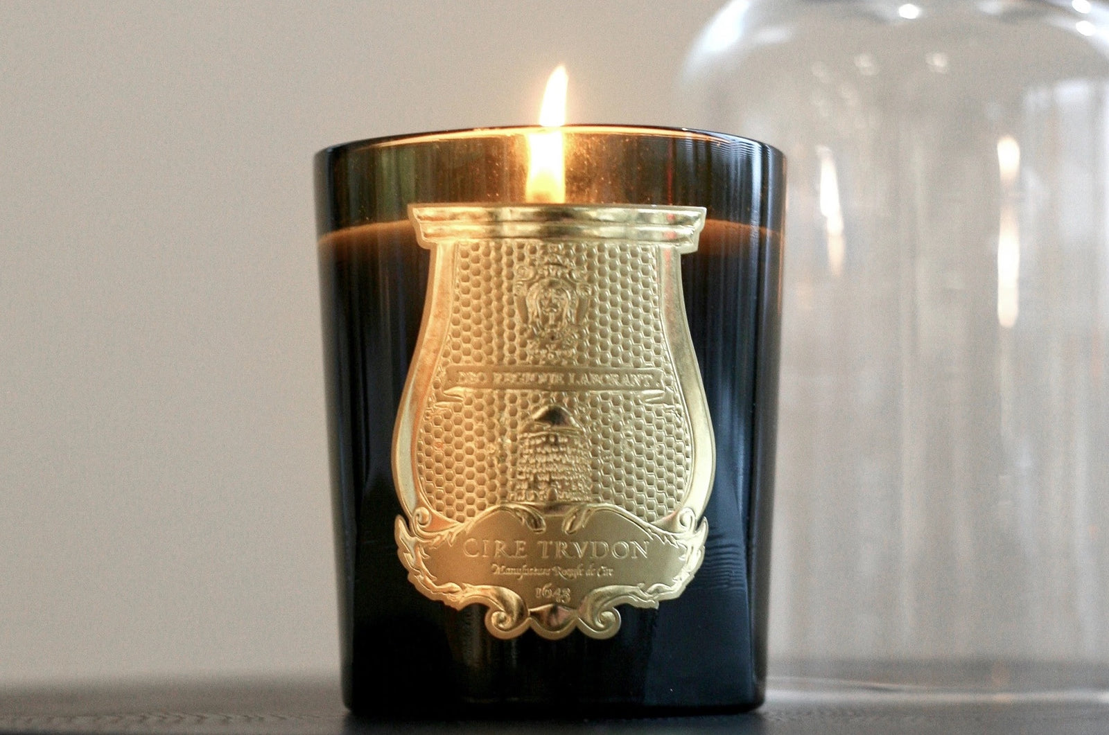L'article : Louis Vuitton enhances its scented candles collection