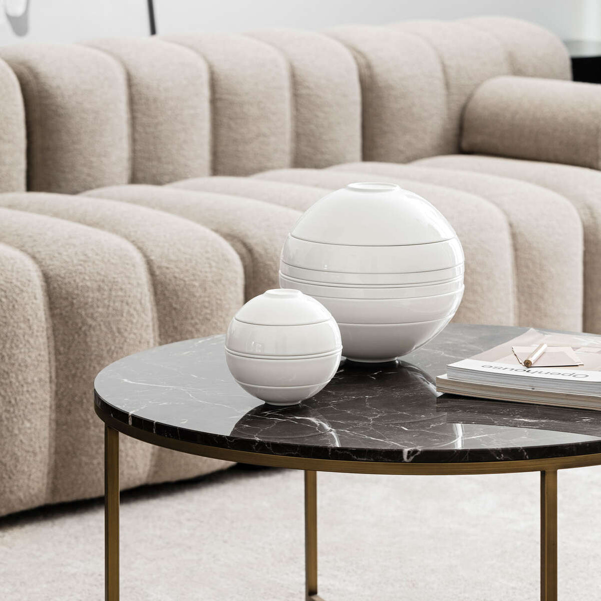 Iconic La Boule White