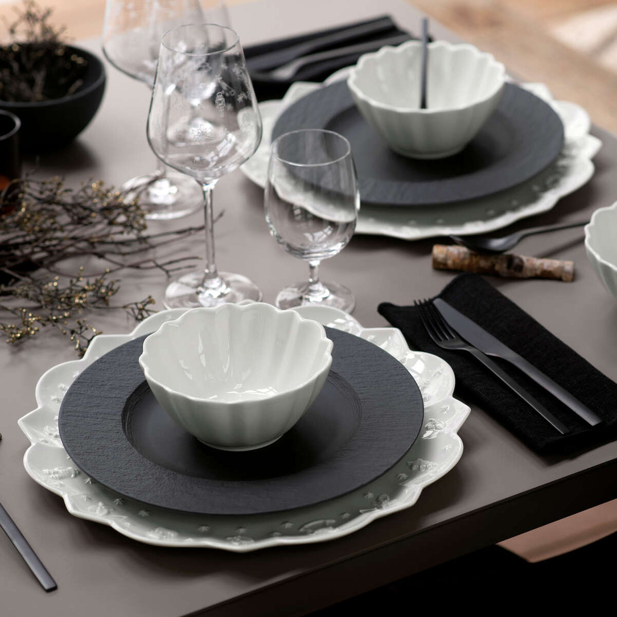 Manufacture Rock Salad Plate Black