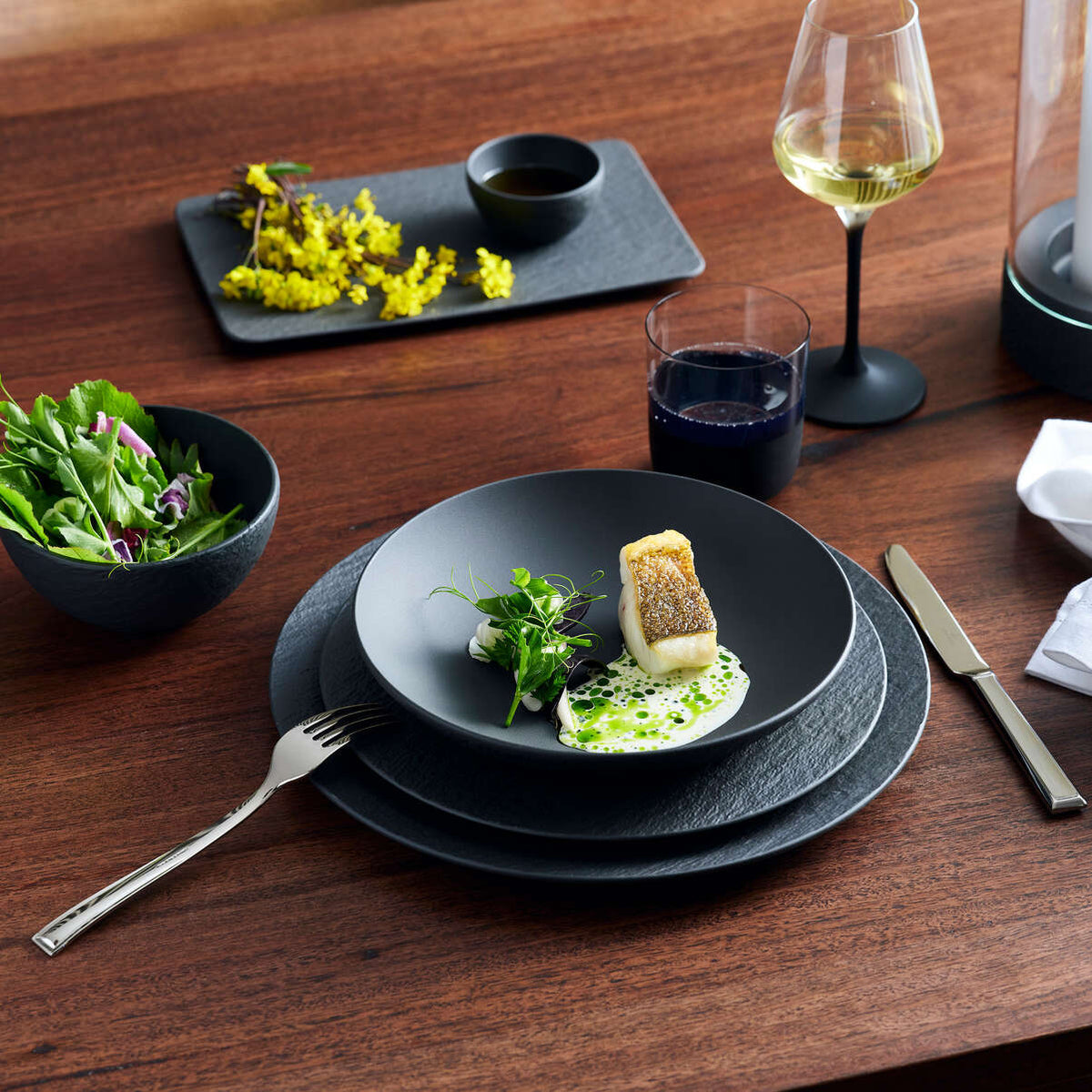 Manufacture Rock Dinner Set for Two, 8pcs Black