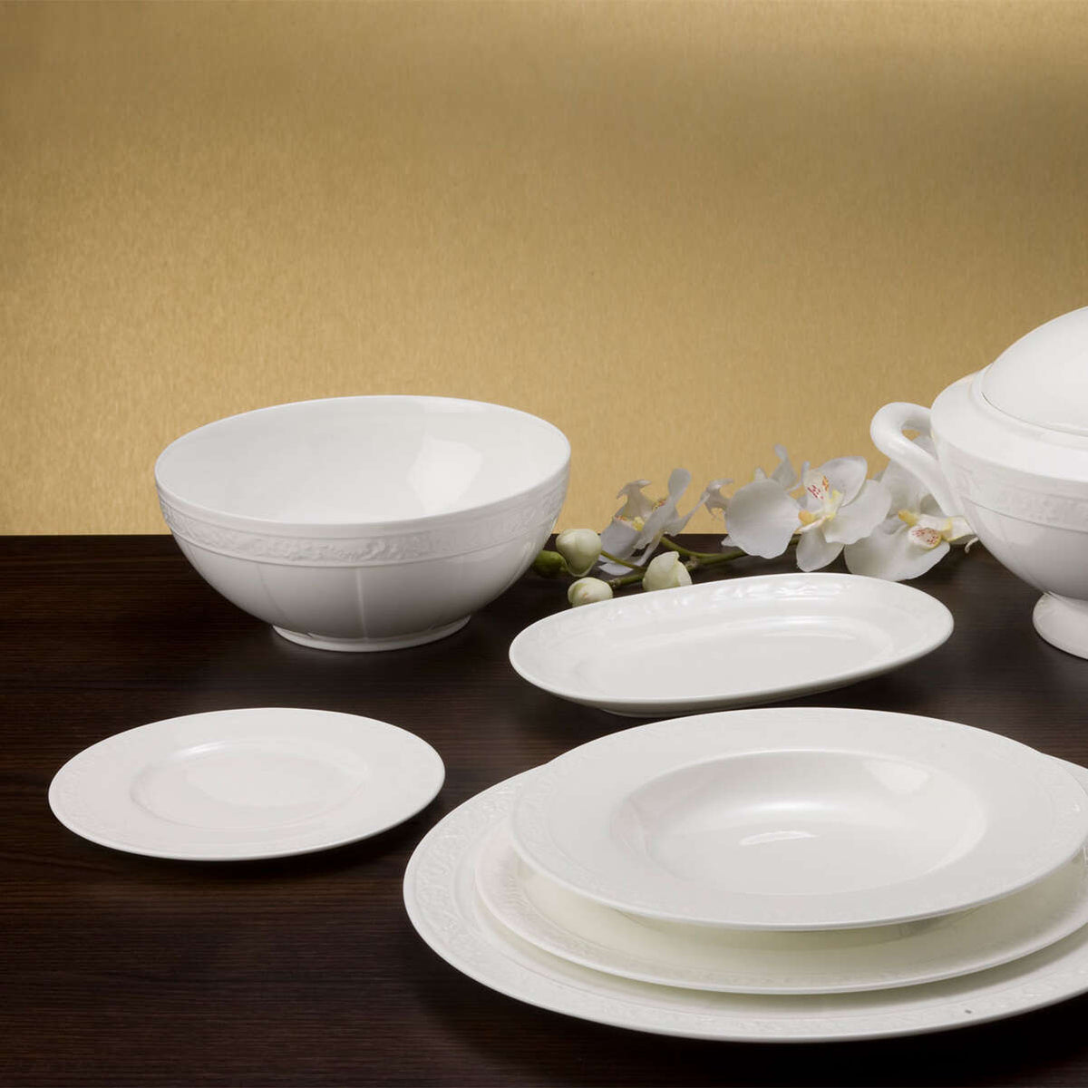 White Pearl Salad Bowl