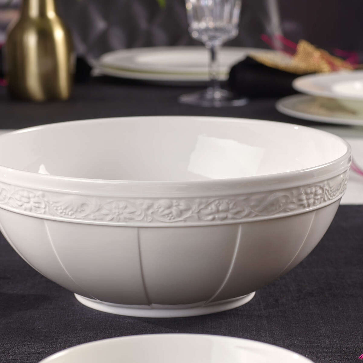 White Pearl Salad Bowl