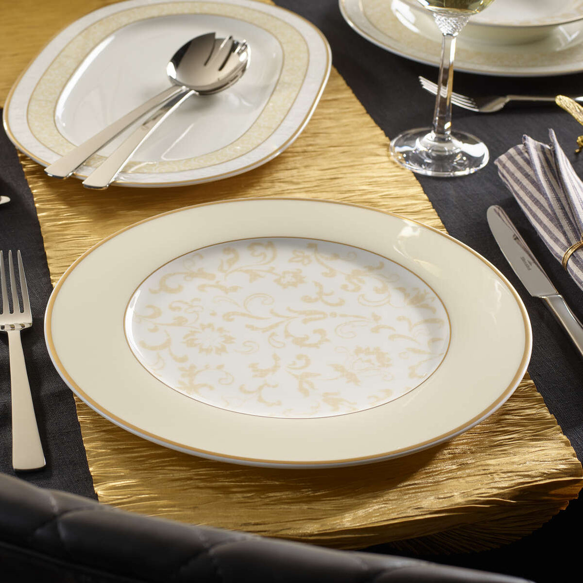 Ivoire Buffet Plate
