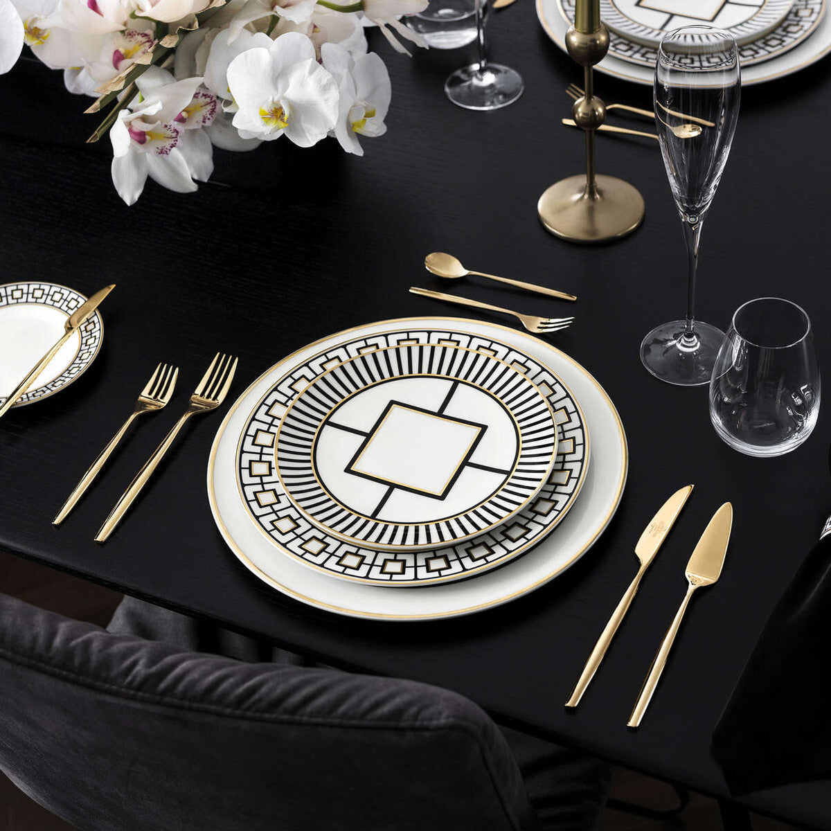 MetroChic Deep Plate