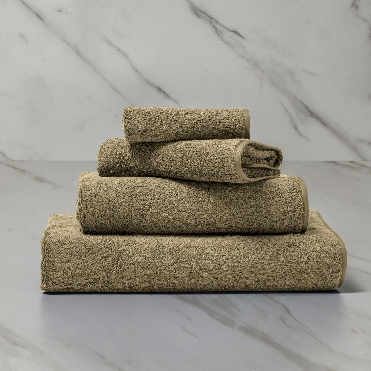 Frette Unito Hand Towel Tranquil green