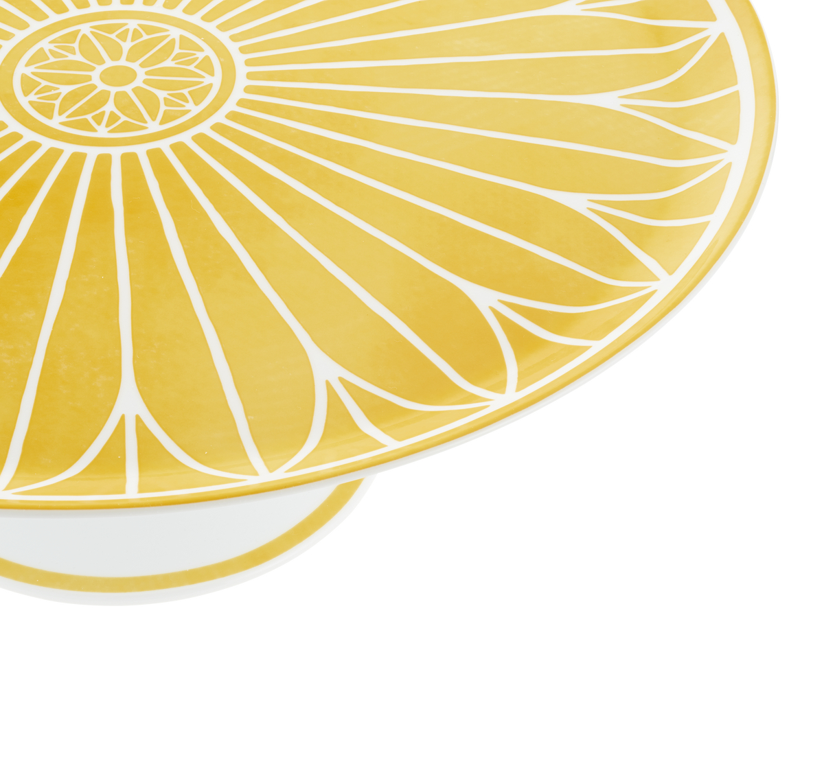 yellow and white cake stand
