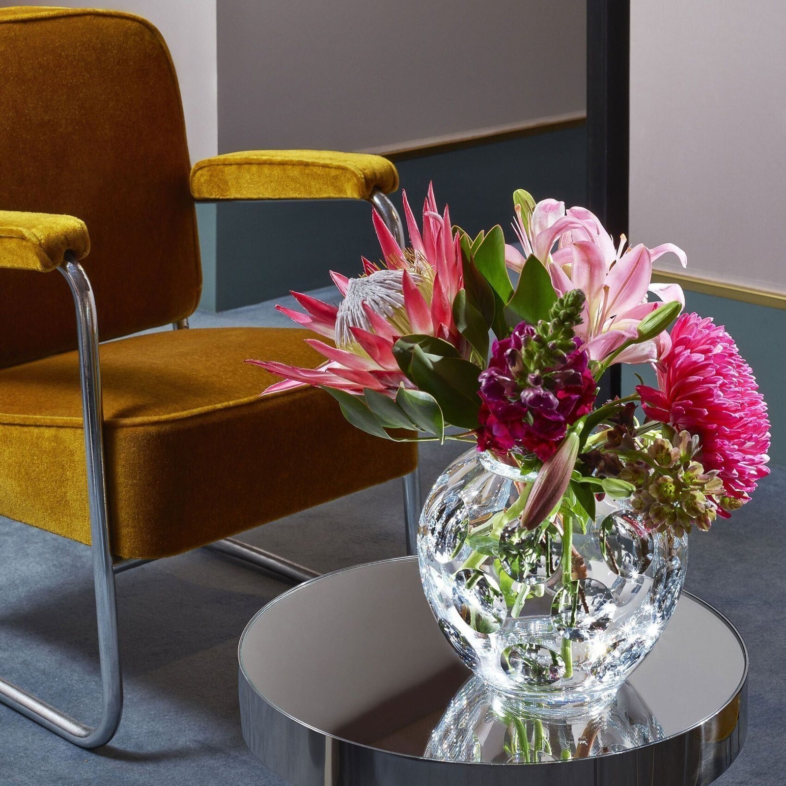 Heritage Pontil Vase