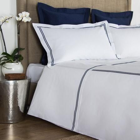 Hotel Classic Duvet Cover